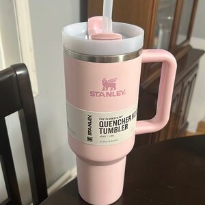 Pink Stanley 40oz